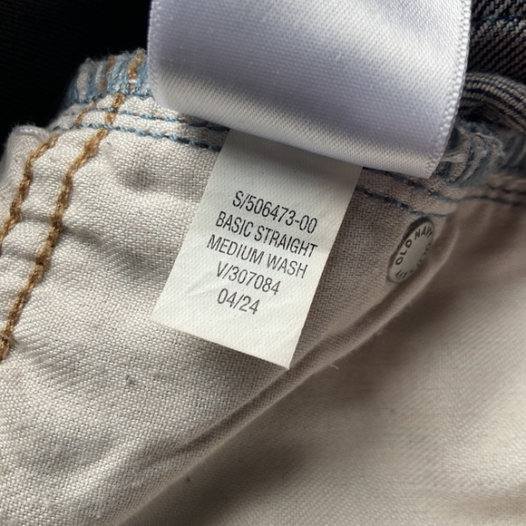 Old Navy Men’s NWT 38 x 32 Jeans - Picture 12 of 13